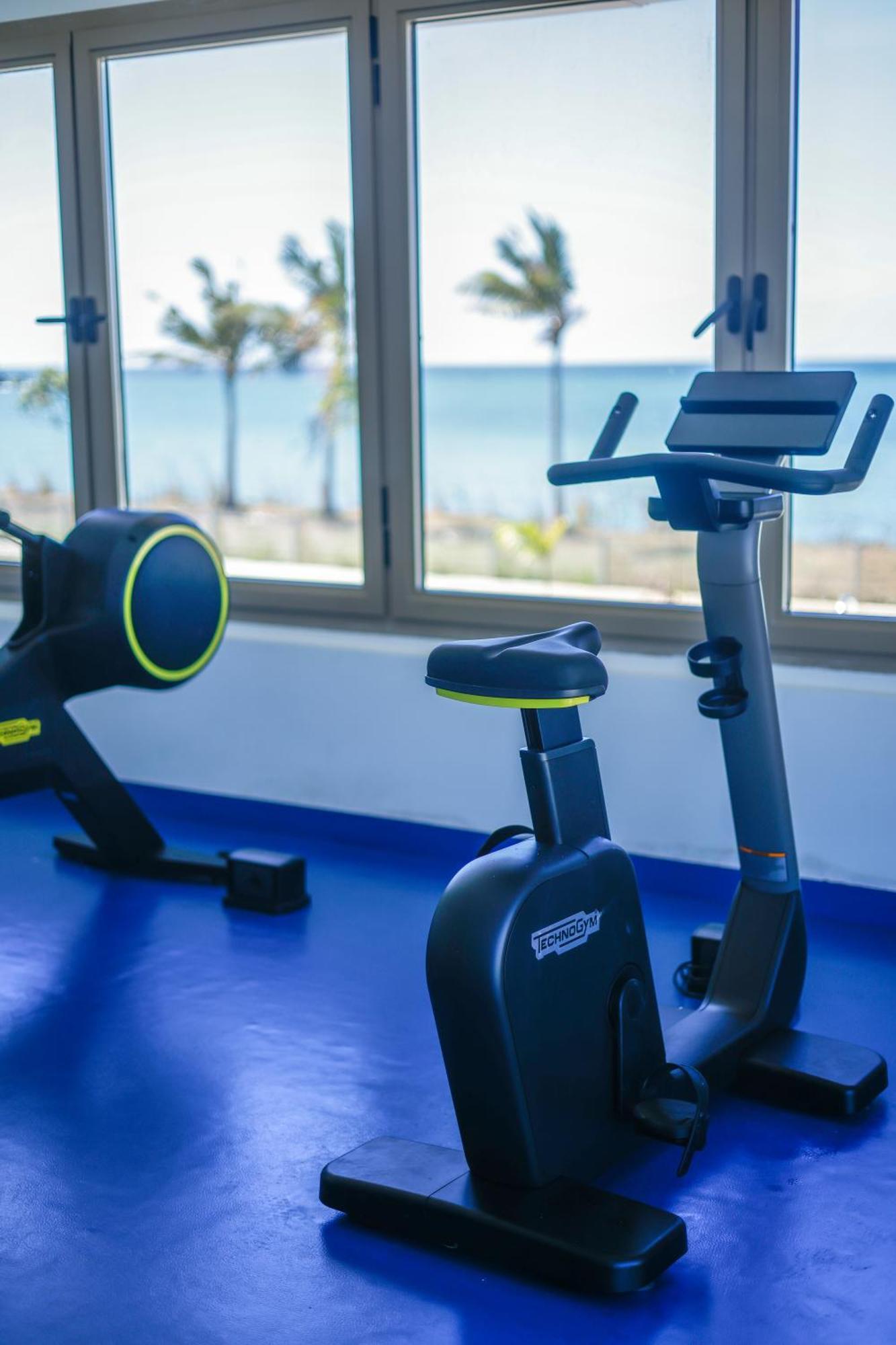Ibis Styles Mayotte Aeroport Pamandzi エクステリア 写真