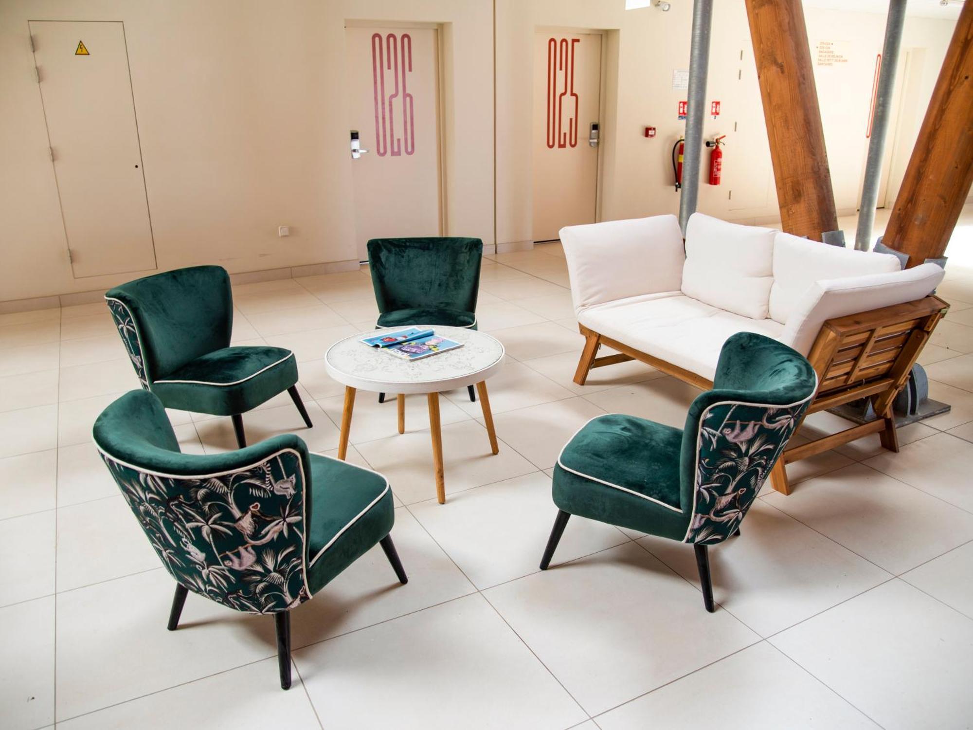 Ibis Styles Mayotte Aeroport Pamandzi エクステリア 写真